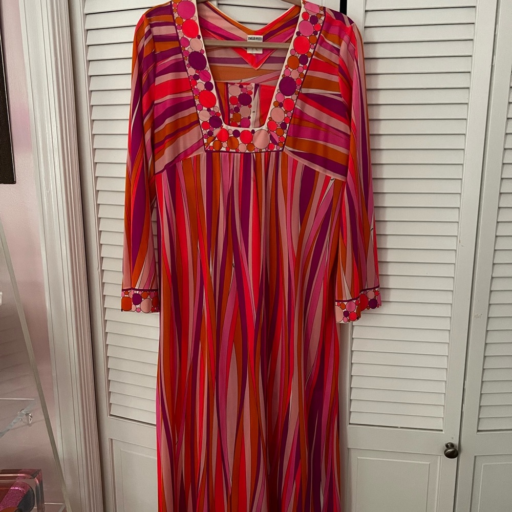 Emilio PUCCI dress. Size Medium. Vintage.
